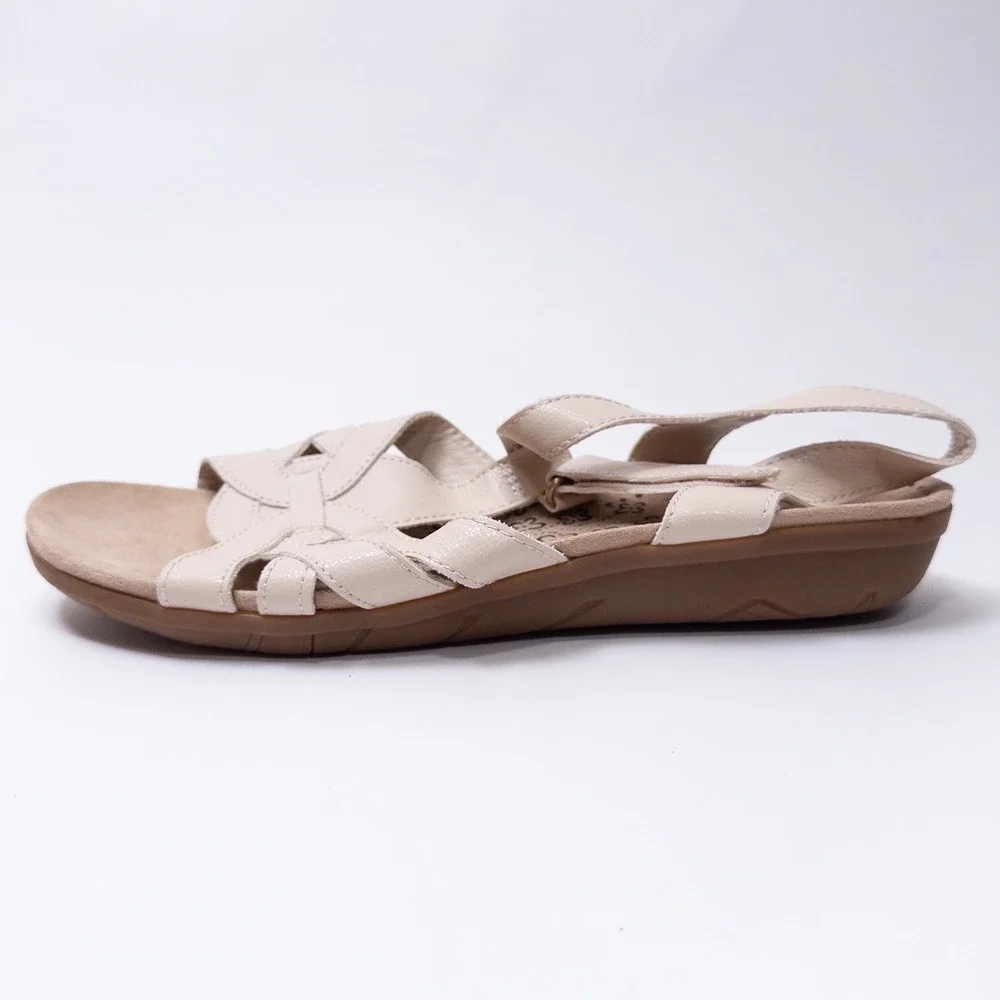 Baretraps Sandals Womens 11M Beige‎ Strappy Hook Loop Comfort